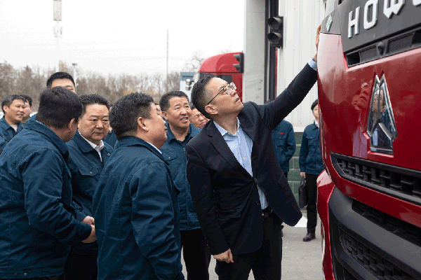 Shandong Heavy Industry Group Leadership Visits Production Sites to Inspect Work Resumption and Extend Greetings to Frontline Employees